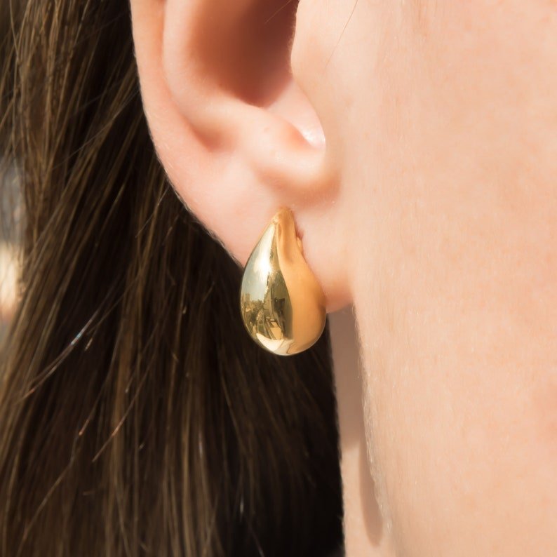 Chunky Teardrop Hoop Earrings - Ornaments Co - 18K Gold Plated