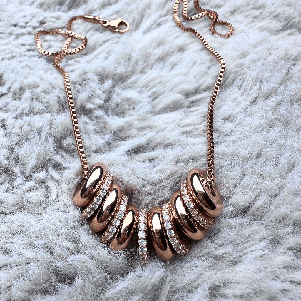 Personalized Engraved Family Name Disc Necklace - Ornaments Co - 18K Gold Plated